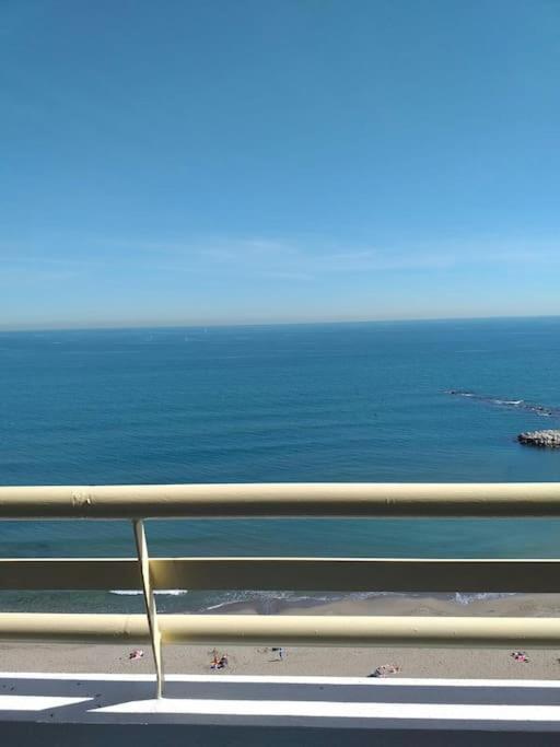 Seafront Apartment With Open-Air Heated Pool Fuengirola Exterior photo
