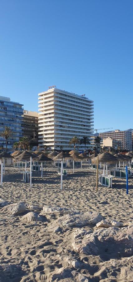 Seafront Apartment With Open-Air Heated Pool Fuengirola Exterior photo